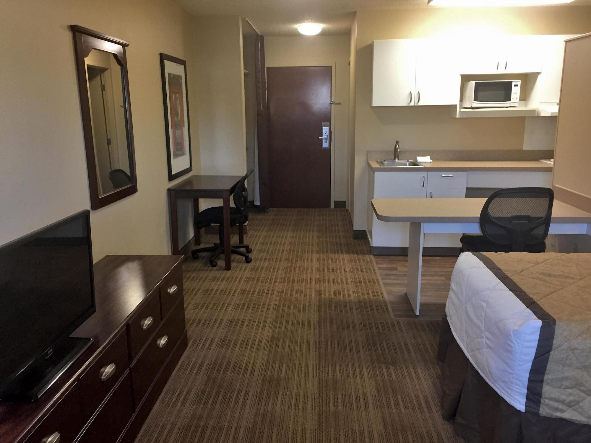 Extended Stay America Suites - Akron - Copley - East Екстериор снимка